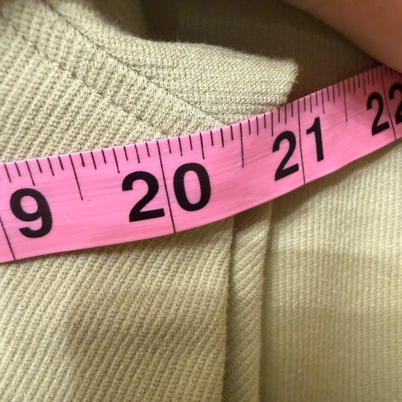 Uniqlo / S / Boxy Stretchy Cropped Spring Jacket / Casual, Comfy / Closet Staple - Picture 7 of 10